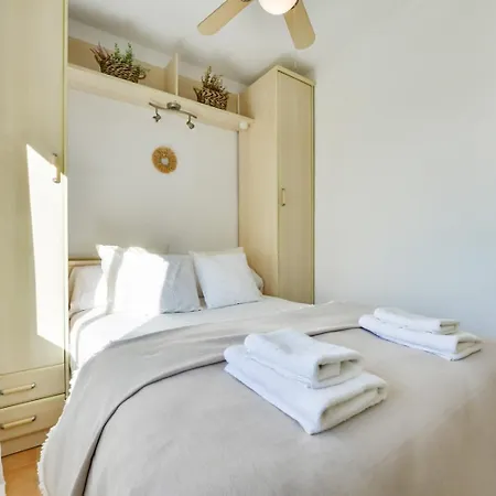 Apartment Guzman - Pueblo Casanova Casas de Torrat